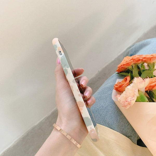 レトロフラワーiphoneケース レトロフラワーiPhoneケース – furry.officialstore